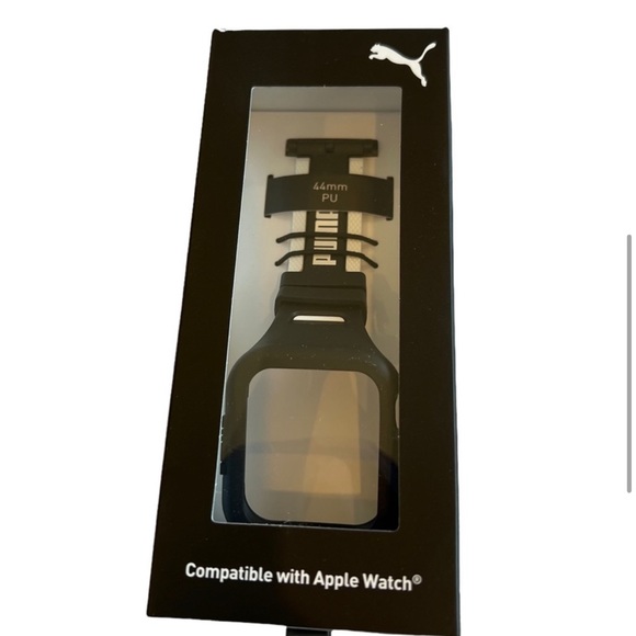 Puma's High Impact Band for Apple Watch NWT - Picture 7 of 10